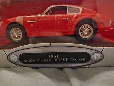 Road Signature 1961 Aston Martin DB4GT Zagato 1:18 Scale - Image 1 of 4