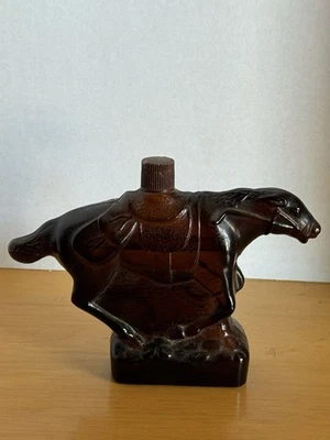 Botella de vaquero Avon de cuero para hombre Colonia Pony Express caballo 5 OZ sin caja Foto 1 de 3