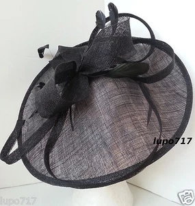 SOMBRERO DE PLUMA GRANDE NEGRO SINAMAY FASCINADOR BODA ASCOT CARRERA GALLINA FIESTA DAMAS DÍA - Imagen 1 de 9