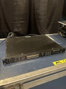 Yamaha SPX990 Professional Multi-Effect Processor - Picture 1 of 4