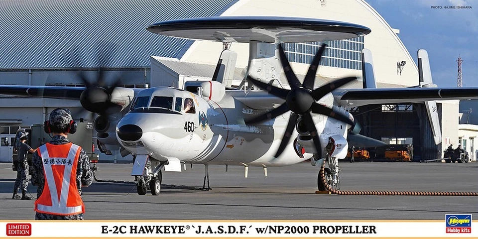 Hasegawa 02457 Grumman E-2 C Hawkeye 'J.S.D.A.F.' with NP2000 Propell SCALA 1/72 - Immagine 1 di 1