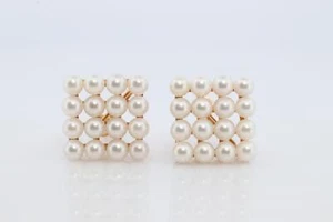 Mikimoto Earrings. Vintage 14k Gold Mikimoto Pearl cluster Clip Ons. Unpierced - Picture 1 of 9