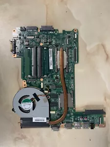 Toshiba Satellite L50-B-1P1 Motherboard + Processor + Cooling FAN - Picture 1 of 4