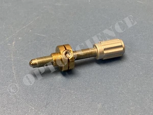 Tornillo de ajuste de precisión Newport AJS8-100-1 para etapas miniatura de la serie UMR - Imagen 1 de 2