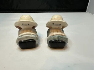Cappello di paglia vintage bambina con anatra nel cesto sale e pepe shaker con tappi - Foto 1 di 2