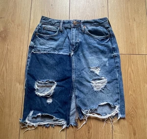 Women's River Island Ripped Short Blue Denim Skirt Size 6 - Picture 1 of 5