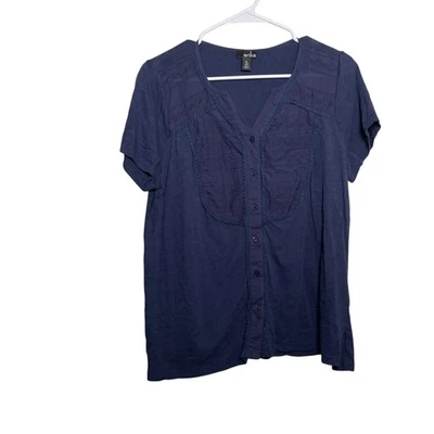 Blusa Erika para mujer pequeña grande azul marino cuello en V bordada manga corta Foto 1 de 4