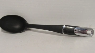 Kitchenaid Cuchara Negra y Plateada Cuchara para Servir Ayuda de Cocina Foto 1 de 4