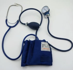 Walgreens Sphygmomanometer + Stethoscope Manual Blood Pressure Cuff - Picture 1 of 1