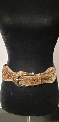 Cinturón Chico's Marrón Croc Cuero Vegano Talla Mediana Foto 1 de 4