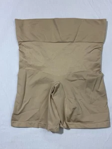 Cacique The Slimmer High Waist Womens Short Size 18/20 Neutral - Picture 1 of 8