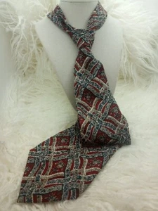 100% Silk Tie PIERRE CARDIN MADE IN USA VINTAGE GEOMETRIC FLORAL BLUE RED WHITE - Picture 1 of 7