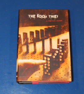 THE BOOK THIEF MARKUS ZUSAK 1ST HC/DJ FIRST AMERICAN EDITION - Imagen 1 de 4