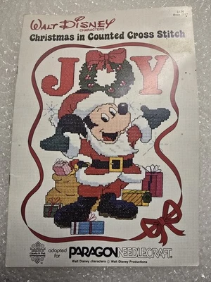 WALT DISNEY CHARACTERS - CHRISTMAS  CROSS STITCH PARAGON MICKEY MOUSE 11 DESIGNS - Image 1 of 3