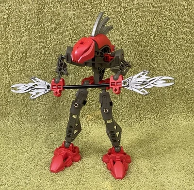LEGO Bionicle - 8592 - Red Rahkshi -“ TURAHK “ Complete Build EXCEPT NO Kraata - Image 1 of 4