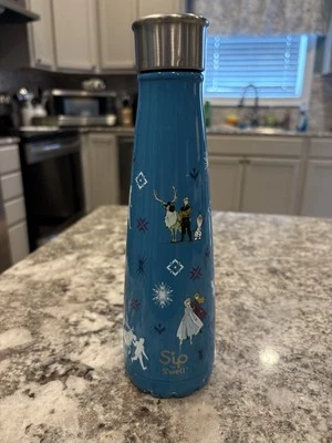 Botella de agua aislada de acero inoxidable congelada Swell Bottle Disney Foto 1 de 4
