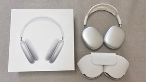 Apple AirPods Max Silver / White Model A2096 USB-C to Lightning Cable with box - Picture 1 of 9