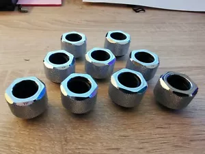 Thermaltake Pacific C-PRO G1/4 PETG Tube 16mm OD Compression – Silber - Bild 1 von 3