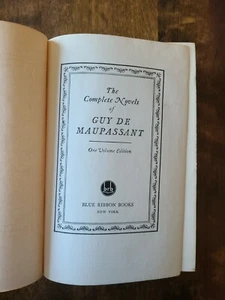 Complete Novels of Guy de Maupassant Blue Ribbon Books 1928 vtg red shelf filler - Picture 1 of 11