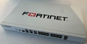 Pare-feu d'appliance de sécurité Fortinet FortiGate 100E (FG-100E) comme sur la photo - Photo 1 sur 2