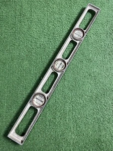 Mayes Bros Tool Vintage Aluminum Metal 24" Red Level **Rough Condition See Pics - Picture 1 of 13