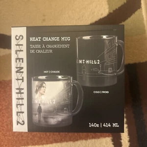 Taza de café Silent Hill 2 CAMBIO DE CALOR ¡NUEVA! Juego de Terror Oficial Konami  - Imagen 1 de 5