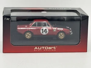 SLOT CAR 1/32 AUTOART " LANCIA FULVIA 1.6HF RALLY 1972 MUNARI N° 14 RMC " RIF... - Imagen 1 de 2