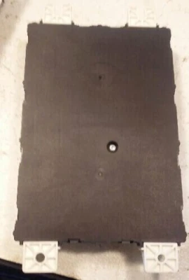 2014 JEEP GRAND CHEROKEE DURANGO - BODY CONTROL MODULE BCM 68193350AB,AC,AD OEM - Image 1 of 4