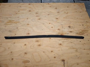 2016 KIA SPORTAGE 1 CRDI ISG QL RHD FRONT LEFT SIDE DOOR WINDOW SEAL - Picture 1 of 11