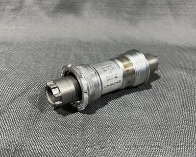 Shimano Dura-Ace BB-7703 Bottom Bracket 68 x 118.5mm BC 1.37 x 24 Octalink V1 - Image 1 of 4