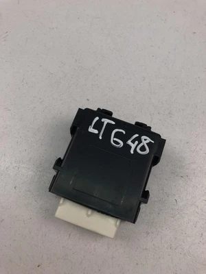 Centralina TOYOTA AURIS E18 85940-02060 25238807 - Immagine 1 di 4