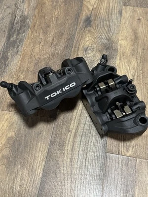 2012-16 Honda CBR 1000RR OEM Front Left And Right Brake Calipers HON001 - Image 1 of 4