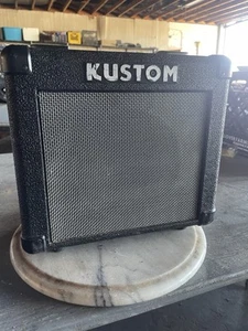 Kustom KGA10FX 10W Practice Guitar Amplifier with Onboard Effect Setting - Picture 1 of 4