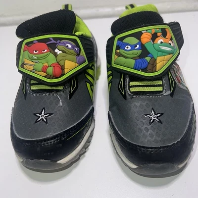 TMNT Teenage Mutant Ninja Turtles Niños Tenis Niños Pequeños Talla 7 Zapatos Iluminados Foto 1 de 4