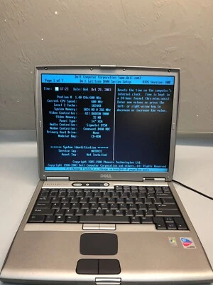 Dell Latitude D600 14 дюймов Pentium M 1,40 ГГц чтение - Изображение 1 из 4