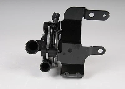 Secondary Air Injection Pump-with Bracket 215-611 FOR Pontiac Grand Prix 07 - 08 - Image 1 of 1