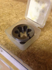 M12 X 1.75 X 1" HIGH SPEED STEEL ROUND ADJUSTABLE DIE - Picture 1 of 1