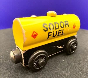 Thomas & Friends Wooden Railway Train Tank Engine Sodor Fuel Tanker Car 2001 GUC - Picture 1 of 7