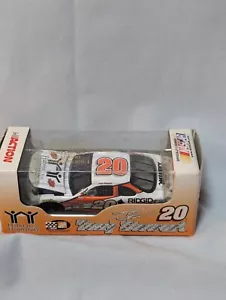 Tony Stewart #20 Home Depot Action Nascar 1:64 Diecast Car Habitat Humanity - Picture 1 of 4