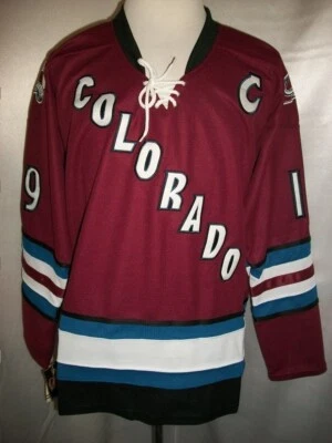 Joe Sakic Colorado Avalanche Burgundy "2001-2007 Throwback" CCM NHL Jersey - Image 1 of 2