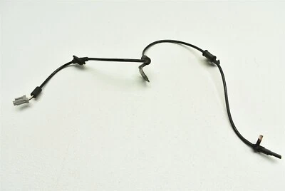 Sensor de velocidade ABS dianteiro direito Subaru Legacy Outback XT 2005-2007 FABRICANTE DE EQUIPAMENTO ORIGINAL 05-07 - Imagem 1 de 4