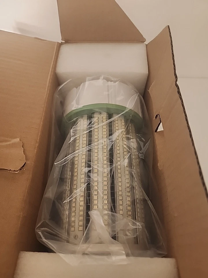 "FLWEII 100W LED Corn Light Bulb, E39 Base, 277-480V, 5000K Daylight 💡" - Image 1 of 4