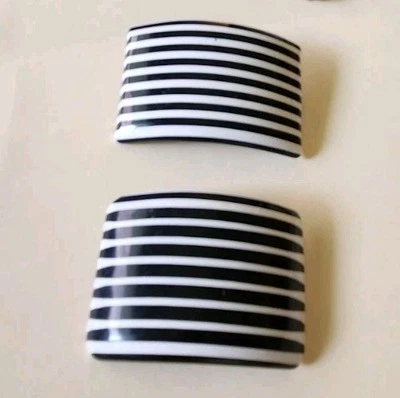 ¿Clips de zapatos vintage a rayas blancas y negras baquelita? Foto 1 de 4