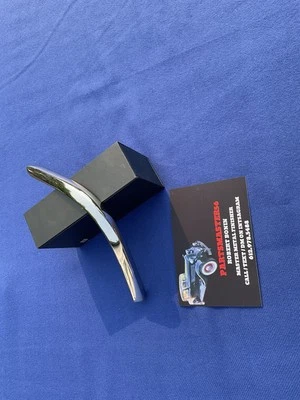 Plymouth Sport Fury 1963 cuarto trasero moldura esquina moldura espectáculo Foto 1 de 3