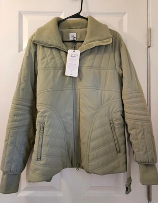 Cabi Wild Moss Ski Lift Puffer Jacket Coat Sage Size Large New with Tags - Image 1 of 4