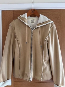 Tommy Hilfiger Freizeitjacke mit Kapuze. Beige. Groß. Gebraucht in gutem Zustand - Bild 1 von 2
