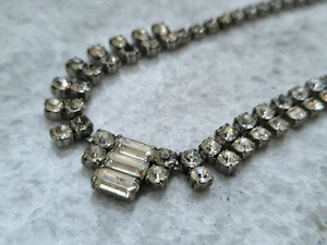 Beautiful vintage crystals necklace - Picture 1 of 5
