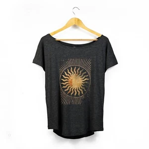 Women's 'Everybody Loves The Sunshine' Organic-Blend Scoop Neck T-Shirt - Picture 1 of 4