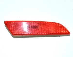 💎 2004-2008 Chrysler Crossfire REAR Bumper LEFT Driver Side Marker Light OEM - Picture 1 of 6