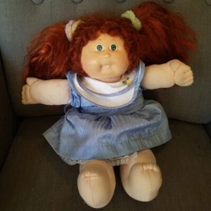 Coleco 1987 Cabbage Patch Kids Girl Doll Red Hair Green Eyes Xavier Roberts Blue - Picture 1 of 6